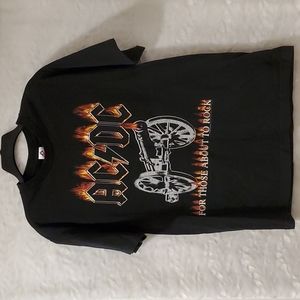 AC/DC "For Those About To Rock" short sleeve black graphic tee size Large